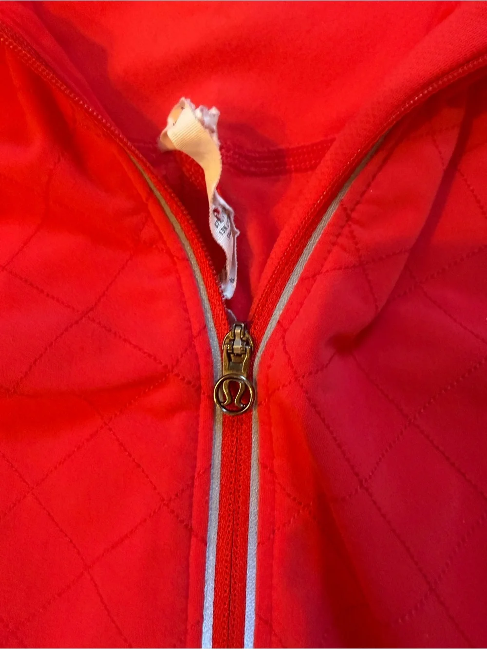 Lululemon 1/2 zip size 2 pullover